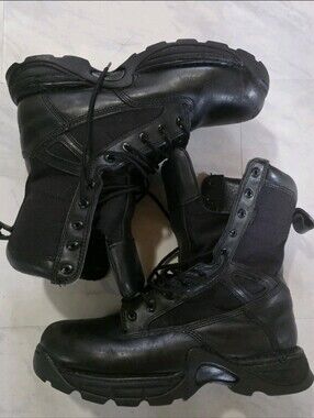 Danner Striker II GTX Mens 8 Black Waterproof  Leather Tactical Duty Boots Good